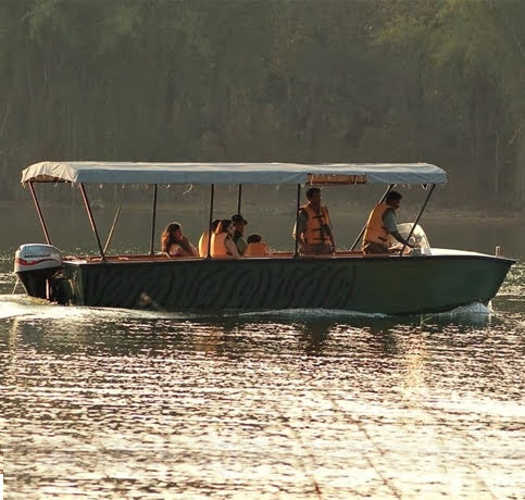 Katarniaghat Boat Safari
